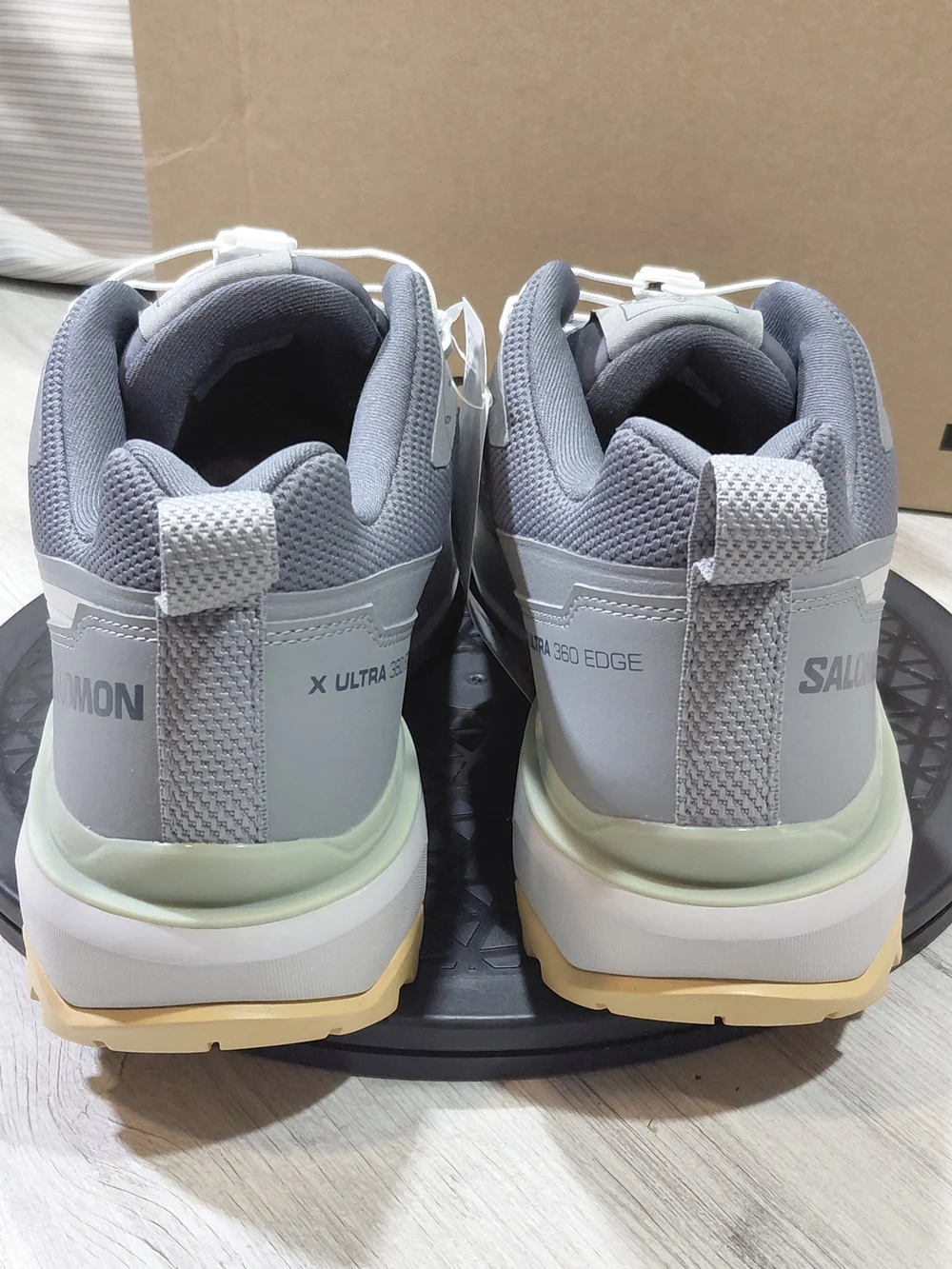 Salomon nwt men